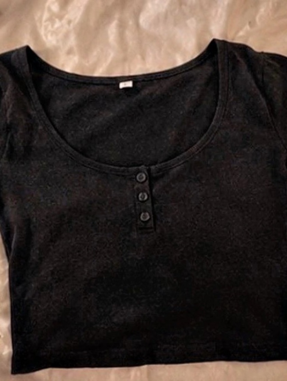 Black Short Sleeve Crop Top